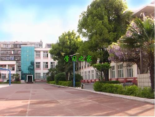 昆明市旅游职业高级中学