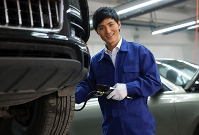 初中毕业可以报读贵州省邮电学校的汽修专业吗