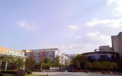 成都职业学校怎么样?有啥办学特色么?