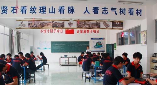 贵州省男生读汽车制造与维修专业怎么样,遵义汽修学校