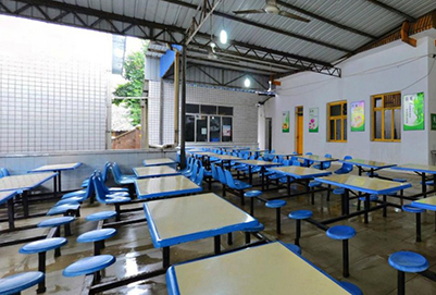 自贡旅游计算机职业高级中学食堂情况