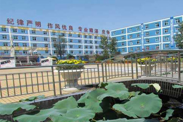 成都初中毕业能上大专吗，初中生上大专学校读几年_招生信息