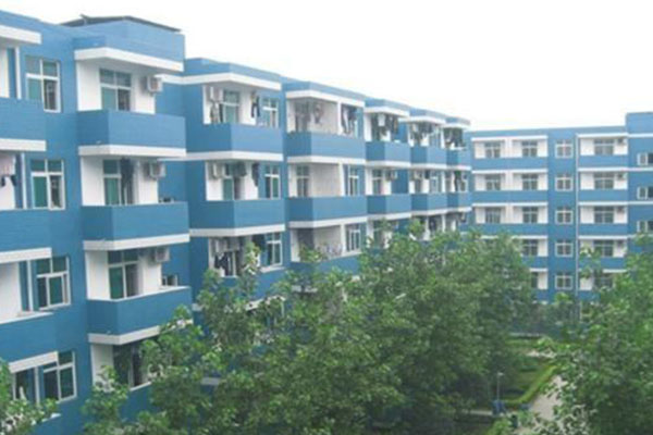 成都初中毕业能上大专吗，初中生上大专学校读几年_招生信息