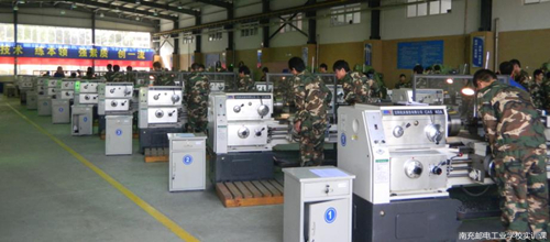 南充邮电工业学校2020-机械设计与制造招生(中专+大专)_招生信息