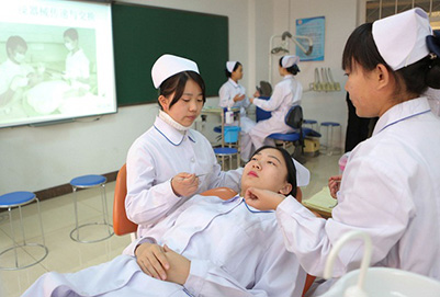 贵阳人民医院护士学校2024年招生专业有哪些?