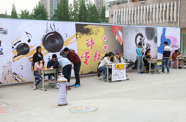 成都新运职业学校的校园环境怎么样