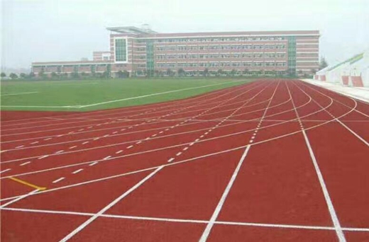 2020年贵州机械职业技术学校报名费学费是多少？收费标准是什么？