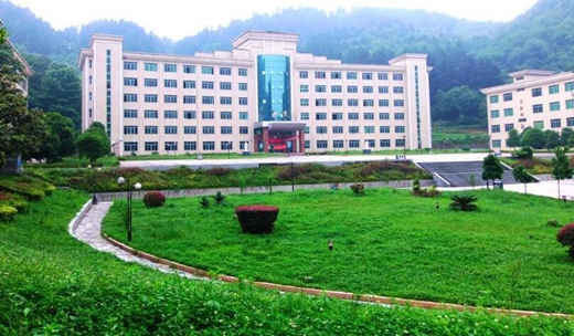 贵州科技学校具体地址