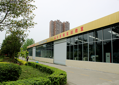 四川省射洪县职业中专学校