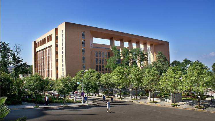 贵阳市卫生学校学校简介