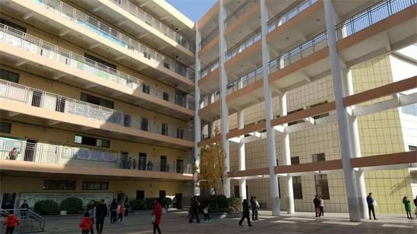 贵阳市卫生学校学校简介