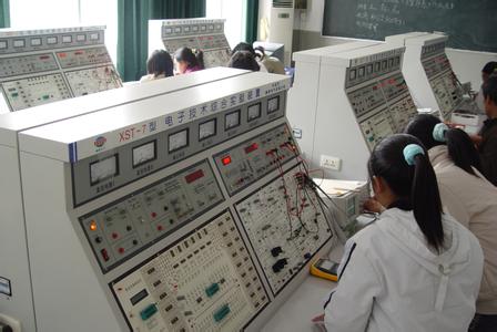 贵阳邮电学校就业班有哪些专业?