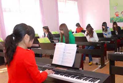 男生读贵阳幼师学校就业好吗?