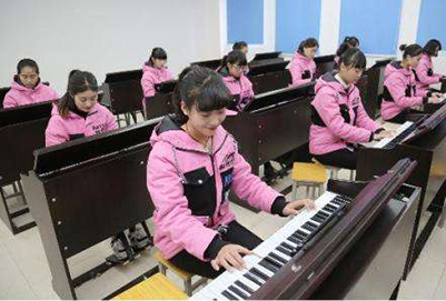 贵阳幼师学校招收初中生吗?