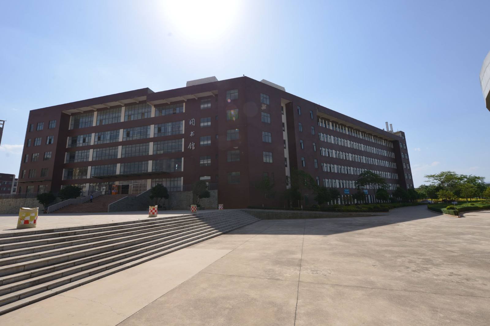 广安航天旅游职业学校2020年助学政策有哪些？