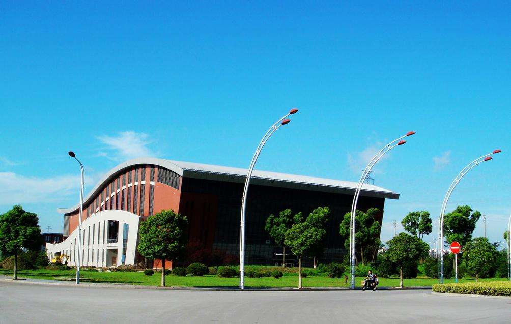 2020年绵阳市机械电气工业学校师资条件及规模