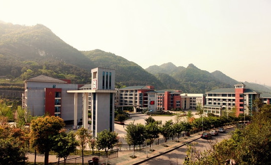 四川外国语大学