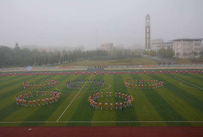 成都职业学校是五年制大专学校