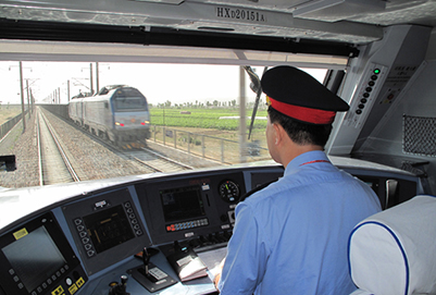 成都高铁职业学校的高铁乘务专业怎么样