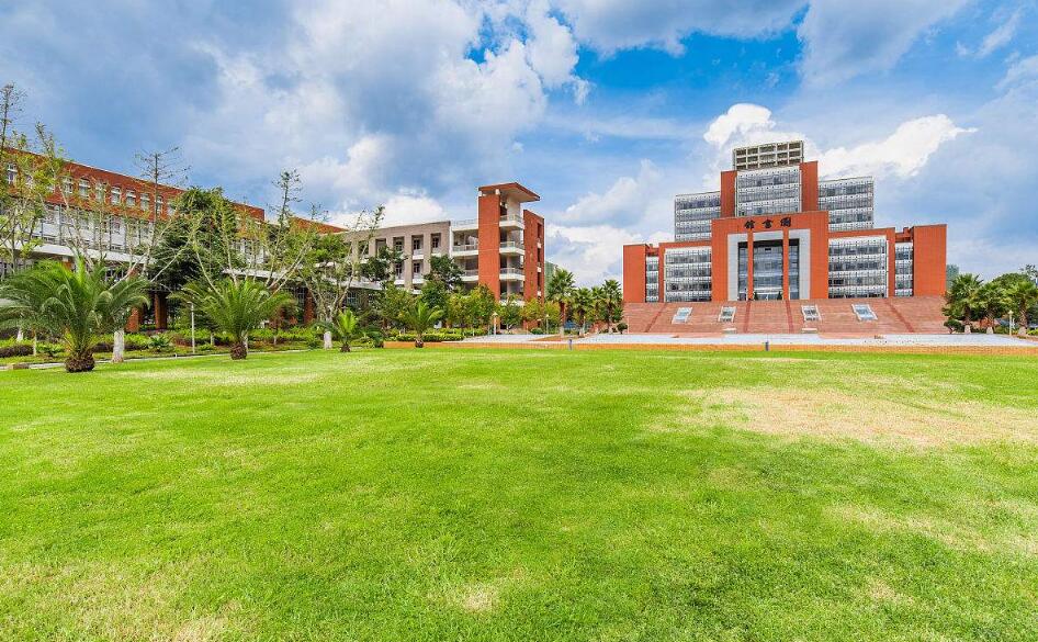 2019年报考四川省旅游学校学费是多少呢,贵不贵? 2019年报考四川省旅游学校学费是多少呢,贵不贵?