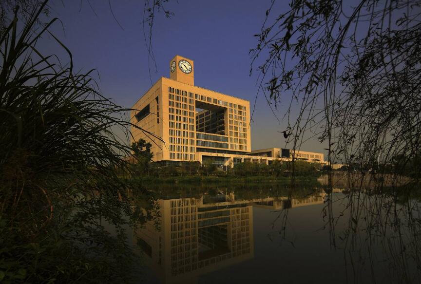 成都棠湖科学技术学校2019年师资力量怎么样呢? 成都棠湖科学技术学校2019年师资力量怎么样呢?