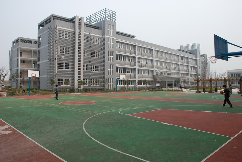 重庆市公共交通技工学校环境、宿舍环境、寝室环境、图片