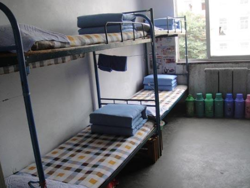 重庆医药科技学校环境、宿舍环境、寝室环境、图片