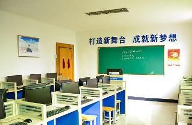 重庆市新华电脑学校招生