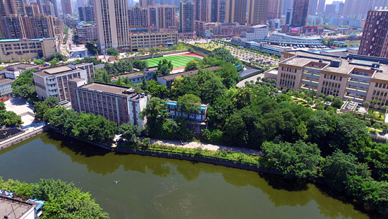 重庆市红春藤技工学校环境、宿舍环境、寝室环境、图片