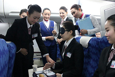 重庆市工艺美术学校2019年航空服务招生计划