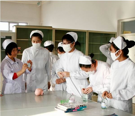 重庆巴南区2019年开设的有护士学校吗