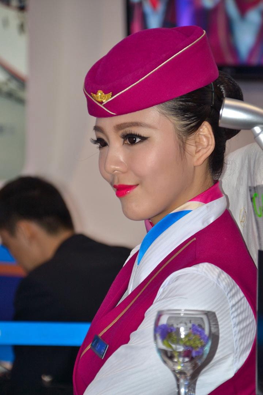 重庆空姐一个月能拿到多少钱