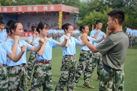 重庆空姐学校有哪些