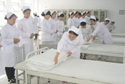 2019年初中生考重庆卫生学校要多少分