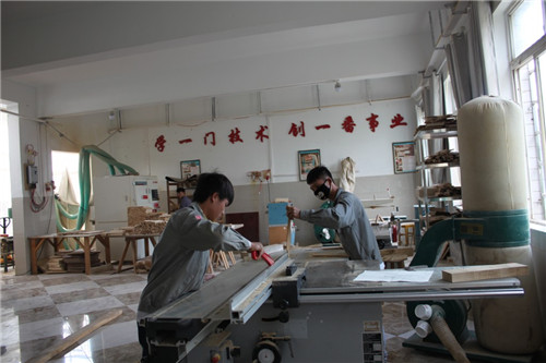 2021年兴仁民族职业学校木制工艺品加工及木工机械专业